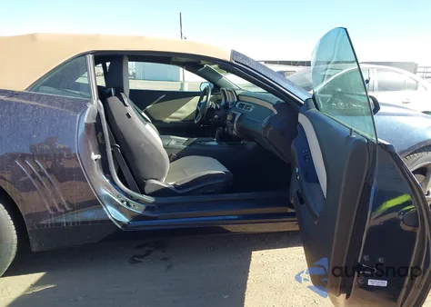 2014 Chevrolet Camaro 1Lt из США, поврежденный, VIN 2G1FB3D35E9186246